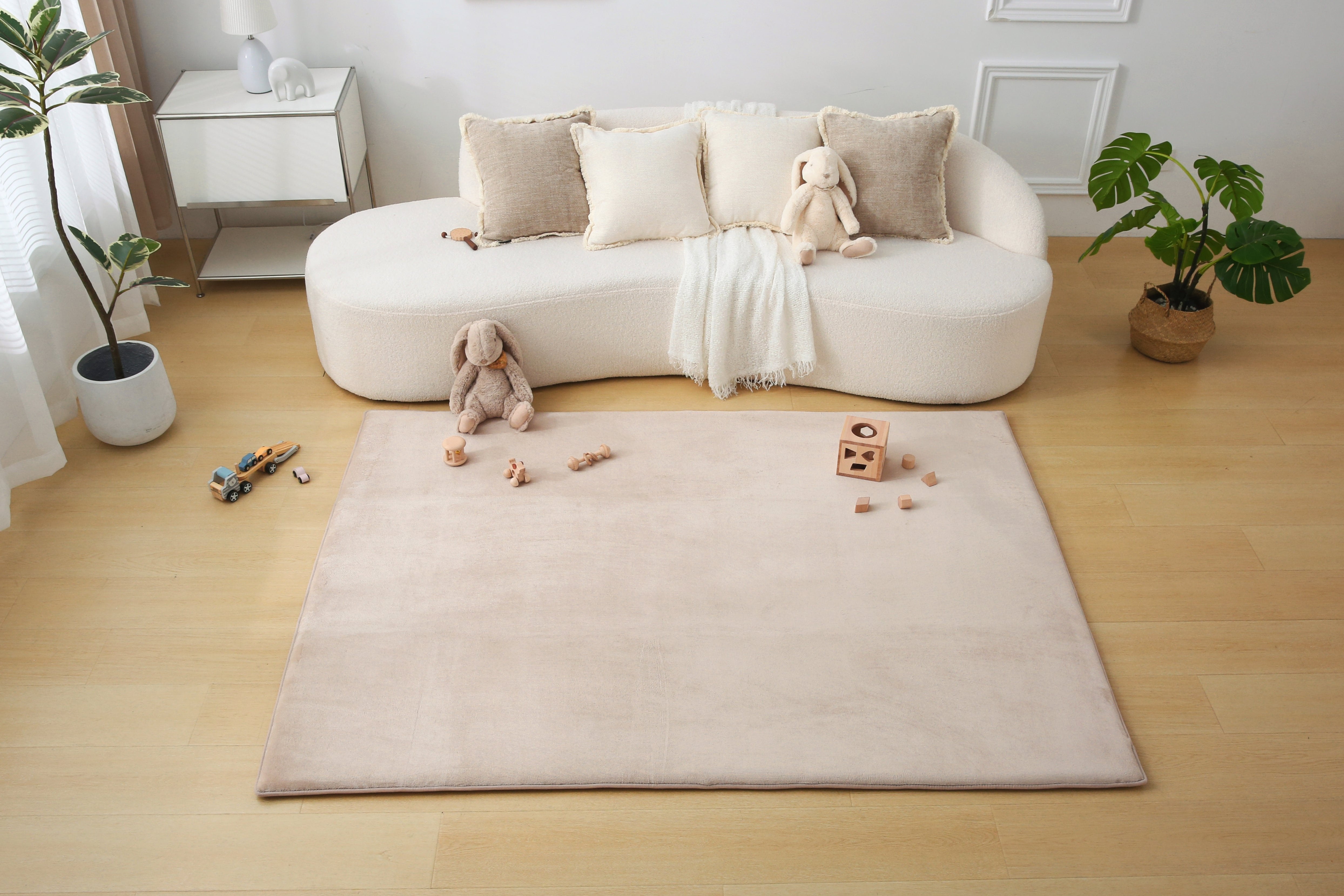 Plush Play Mat – Beige