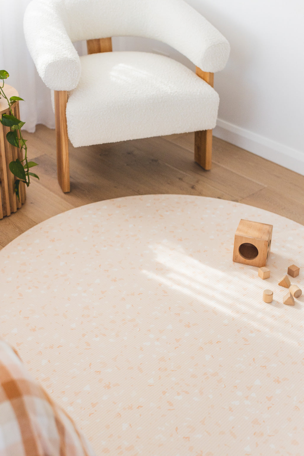 ROUND: Latte Terrazzo / Tuscan Terrazzo Play Mat