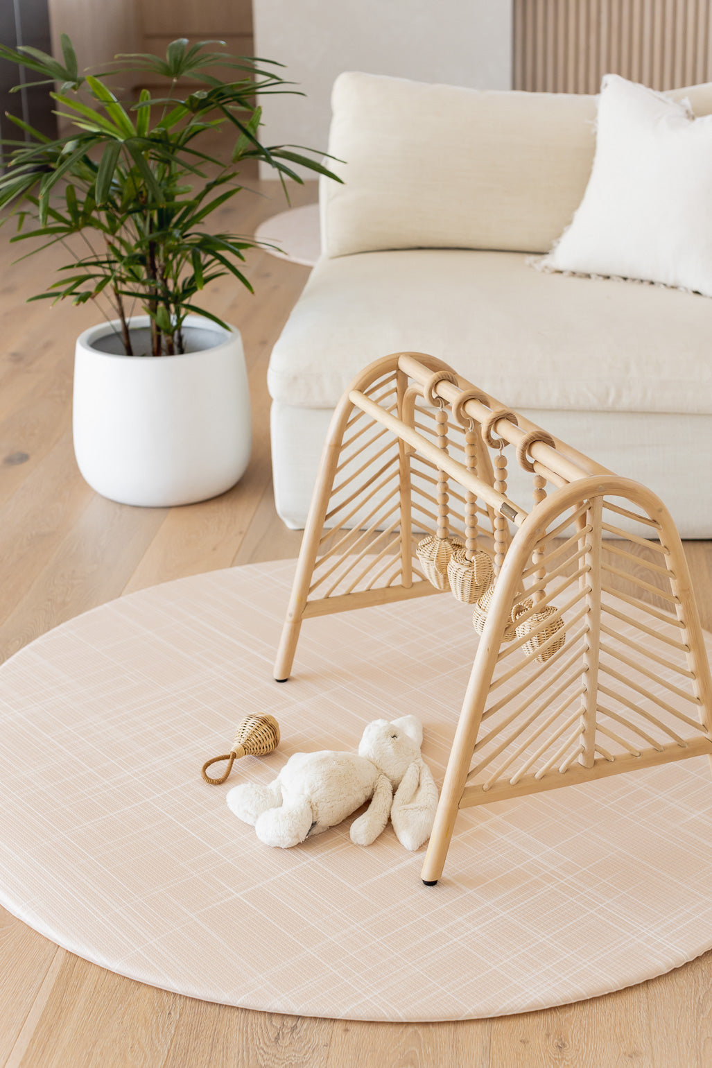 ROUND: Latte Terrazzo / Latte Linen Play Mat