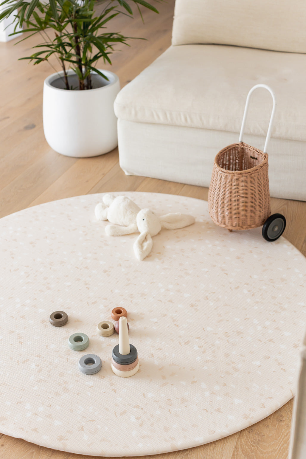 ROUND: Latte Terrazzo / Latte Linen Play Mat