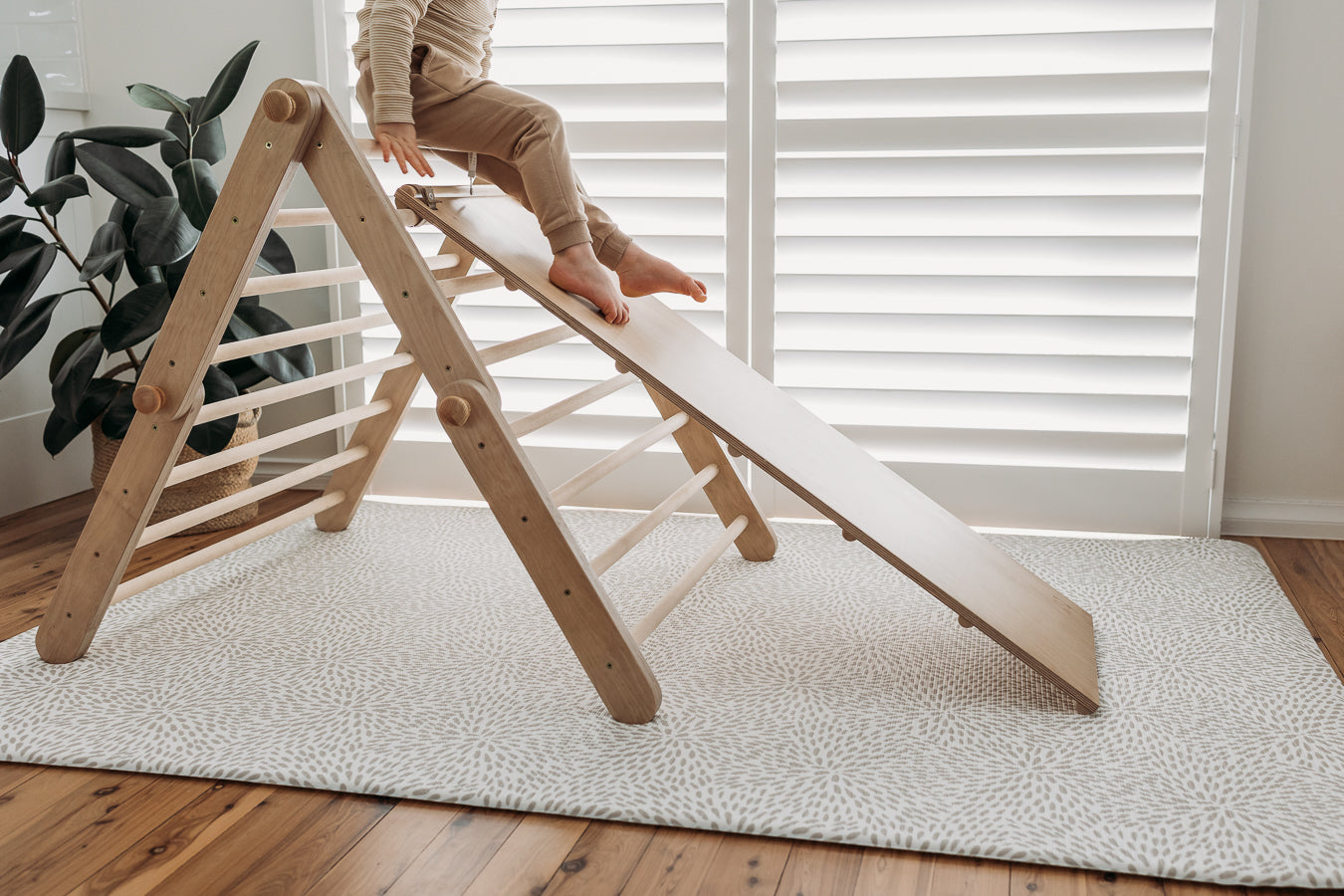 LARGE: Pink Petal / Petal Play Mat