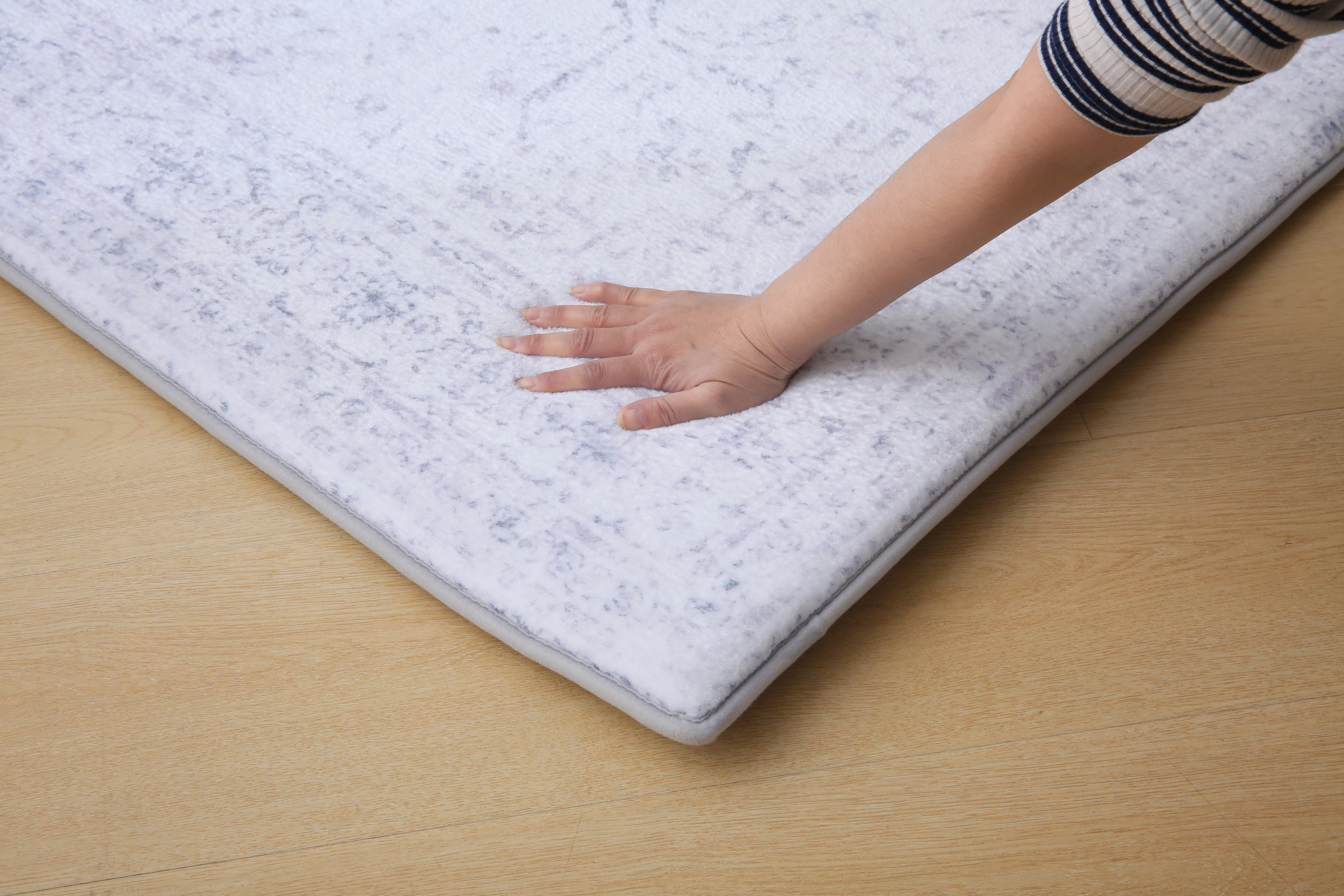 Plush Play Mat - Persian Vintage - Grey