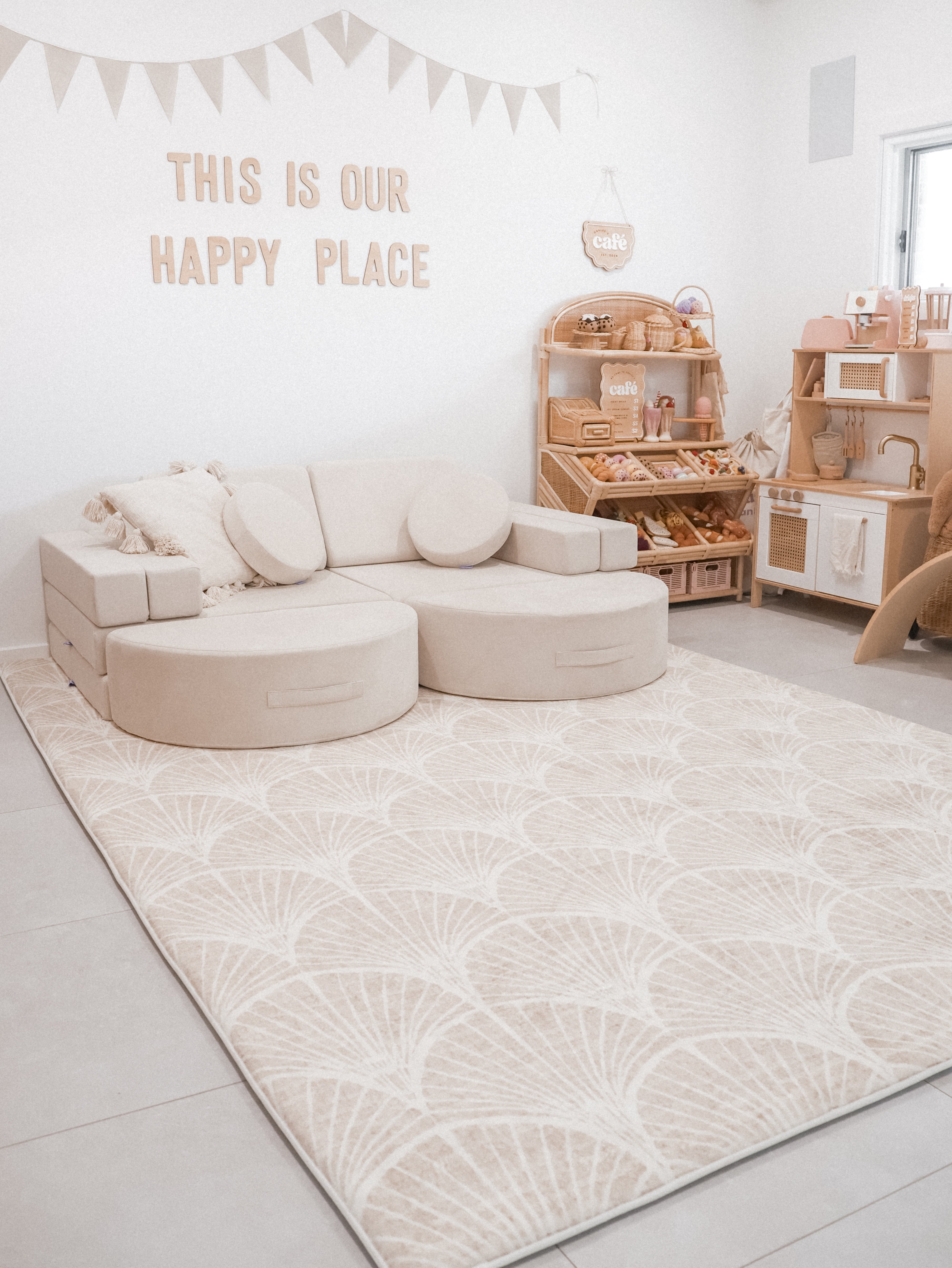 Plush Play Mat - Shell - Latte