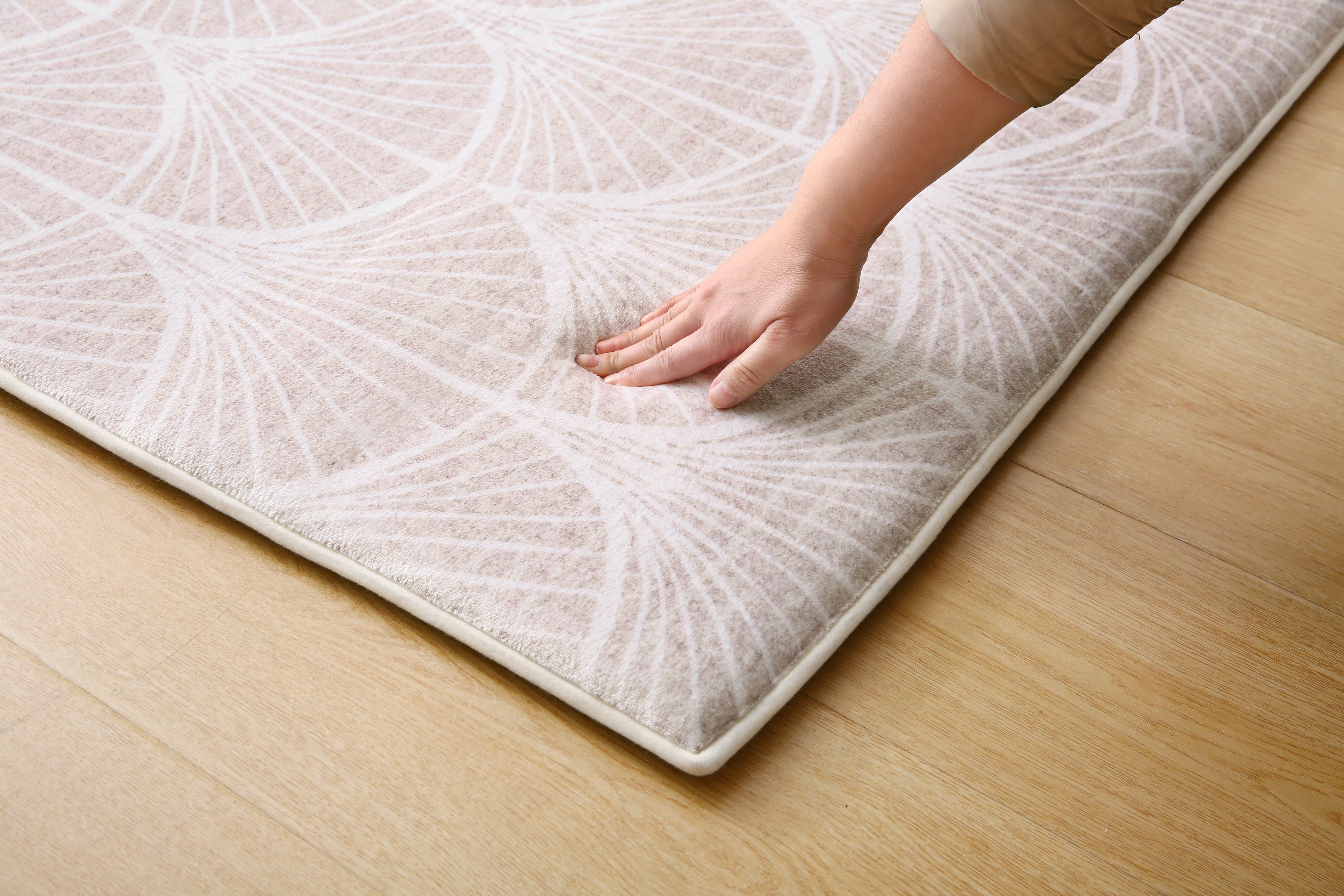 Plush Play Mat - Shell - Latte