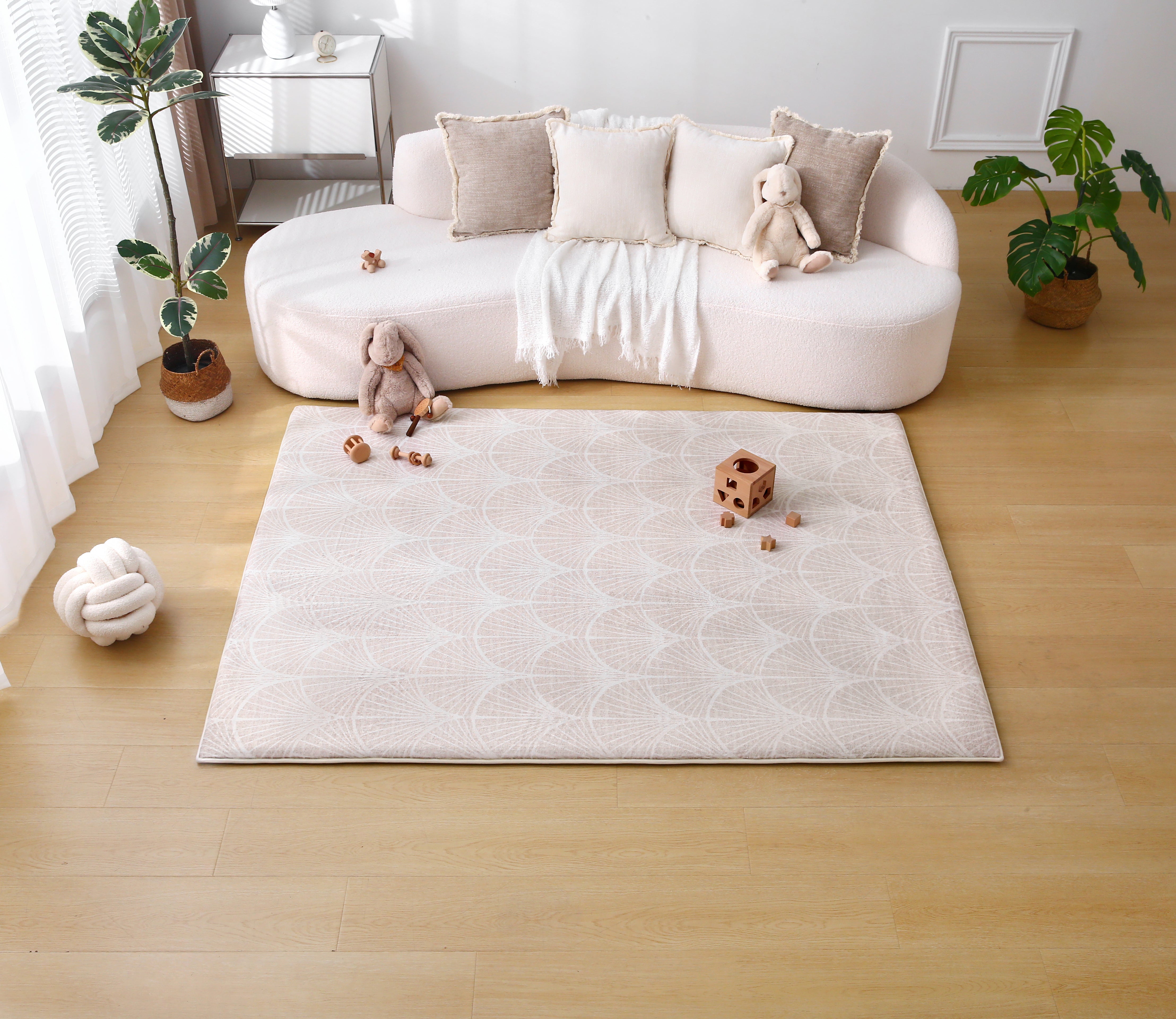 Plush Play Mat - Shell - Latte
