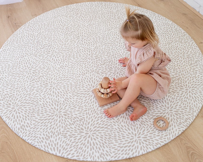 ROUND: Pink Petal / Petal Play Mat