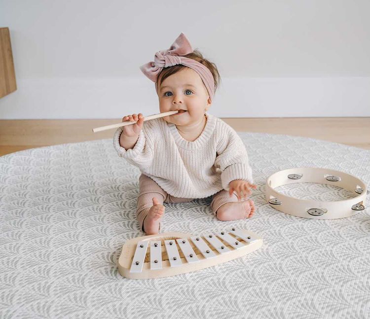 ROUND: Sage Scallops / Petal Play Mat