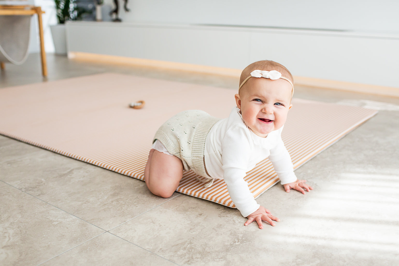 LARGE: Dark Grey Scallops / Clay Stripes Play Mat