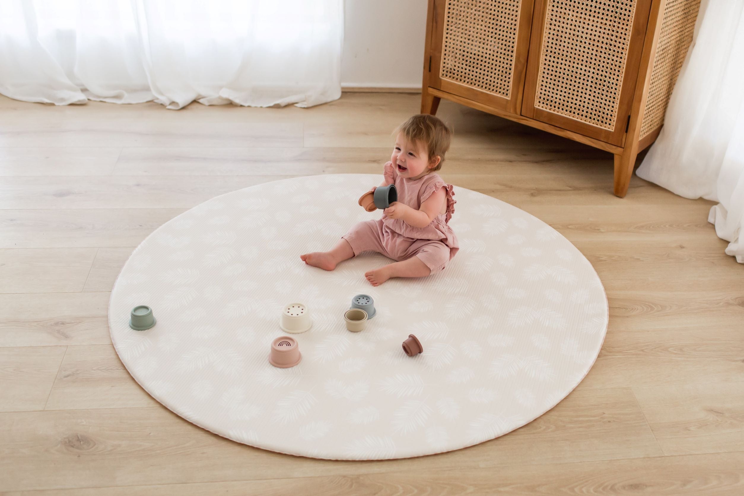 ROUND: Rust Petal / Neutral Palm Leaf Play Mat