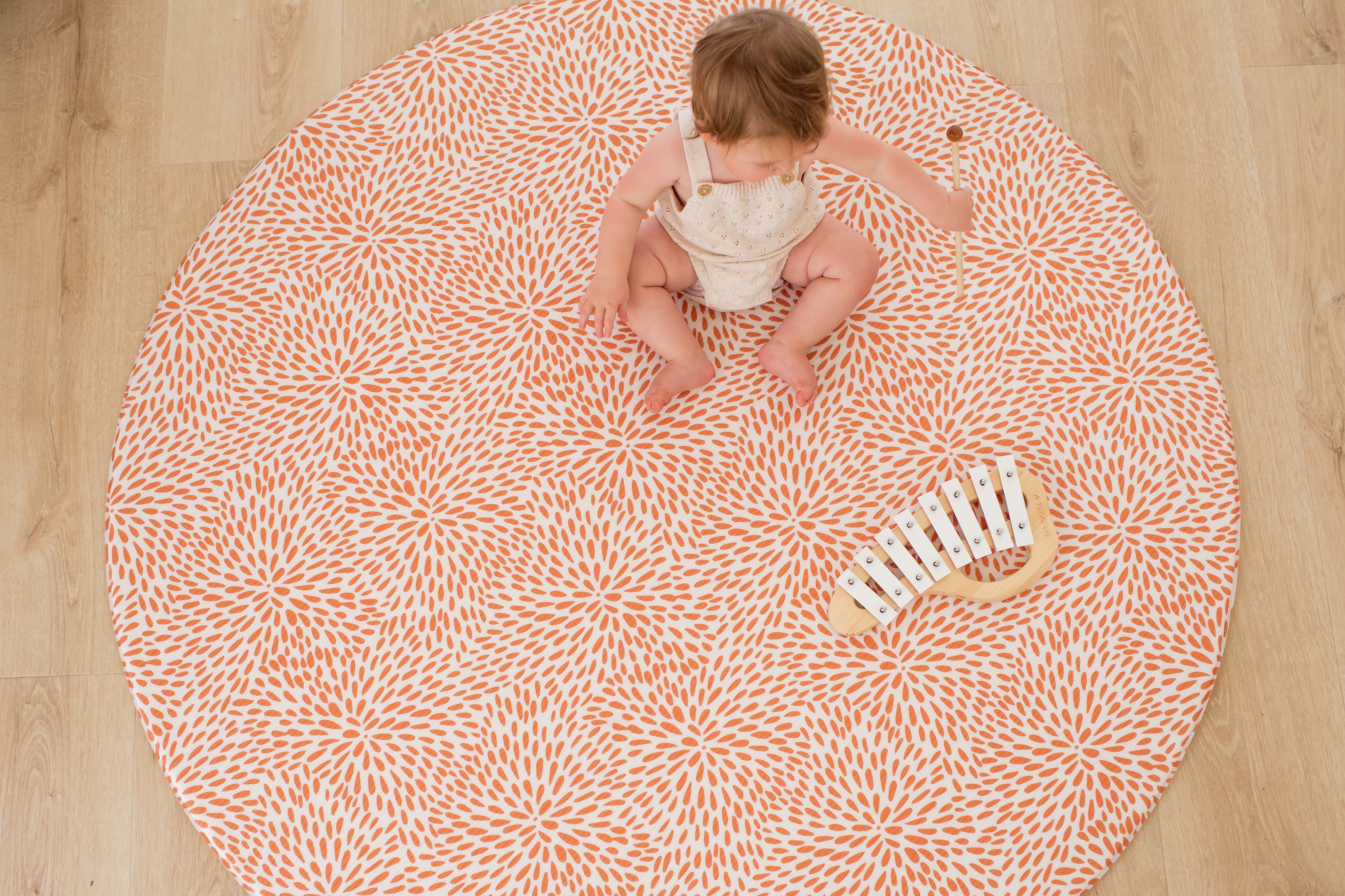 ROUND: Rust Petal / Neutral Palm Leaf Play Mat