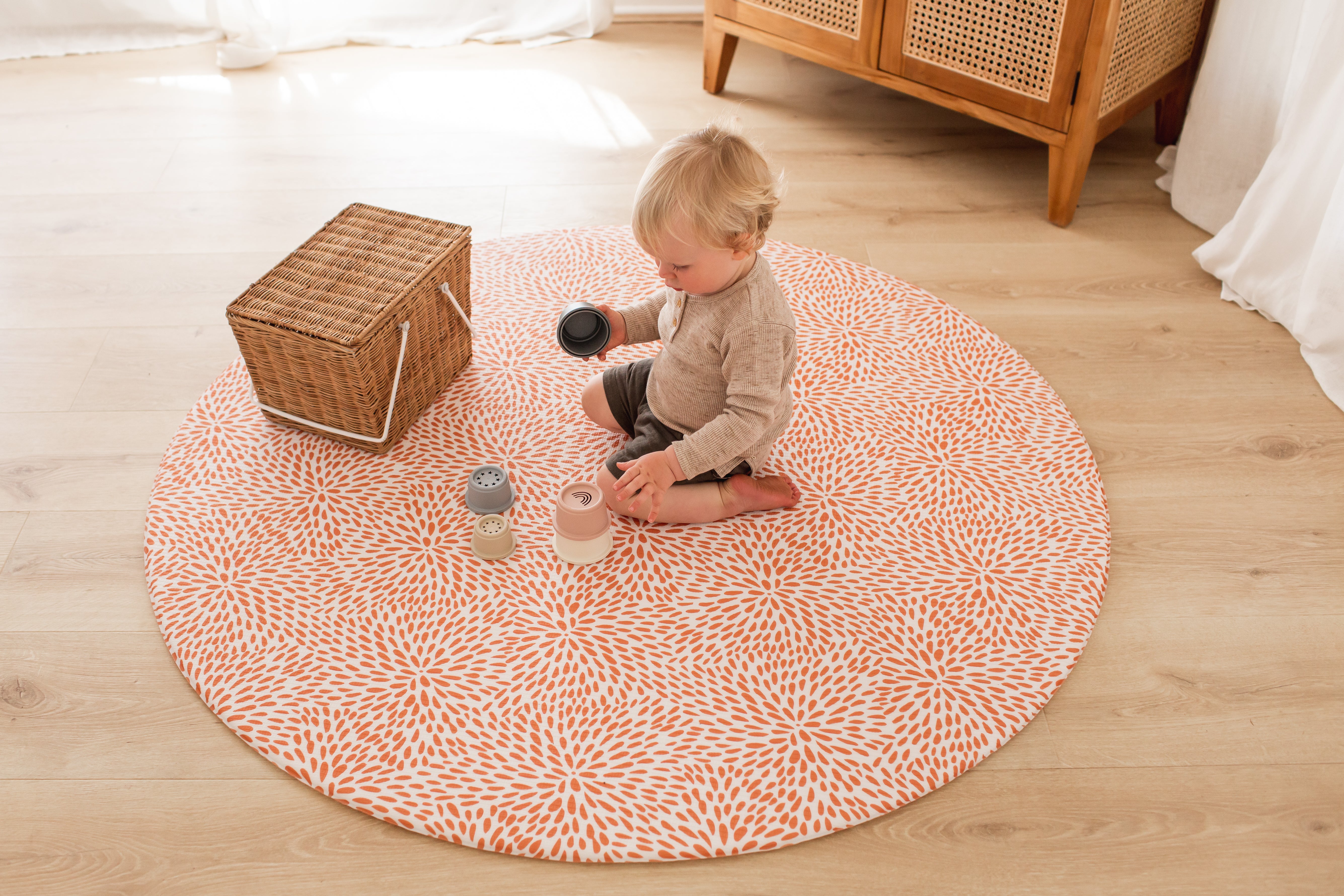 ROUND: Rust Petal / Neutral Palm Leaf Play Mat