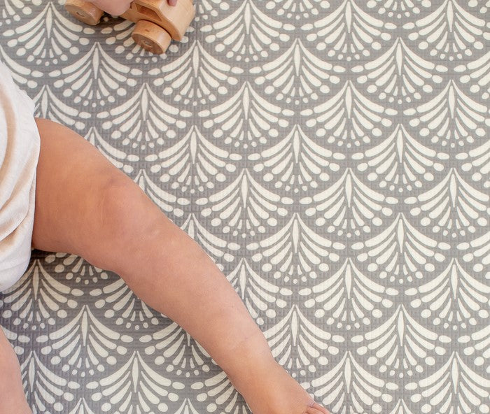 ROUND: Dark Grey Scallops / Clay Stripes Play Mat