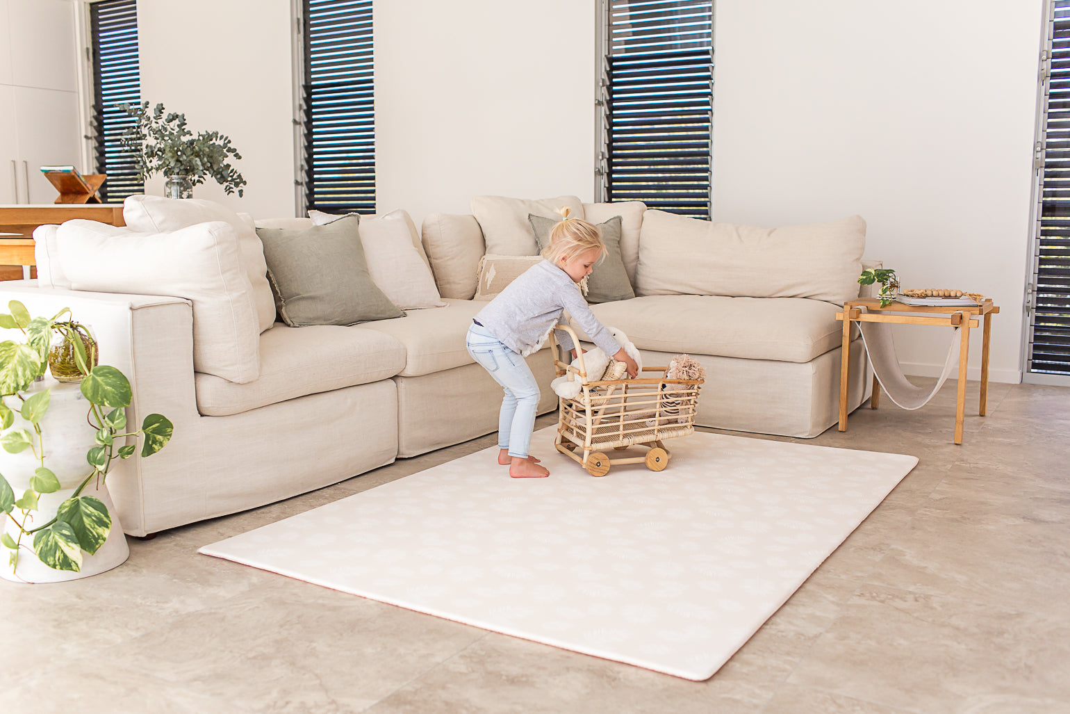 LARGE: Rust Petal / Neutral Palm Leaf Play Mat