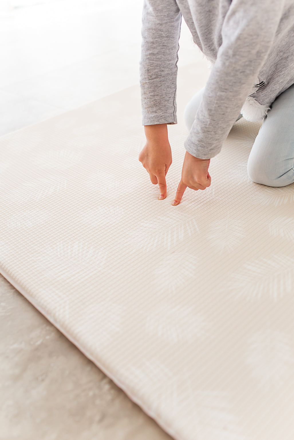 SMALL: Pink Scallops / Neutral Palm Leaf Play Mat