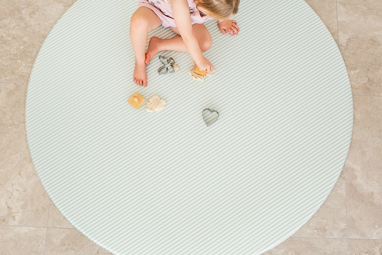 ROUND: Grey Petal / Mint Green Stripes Play Mat