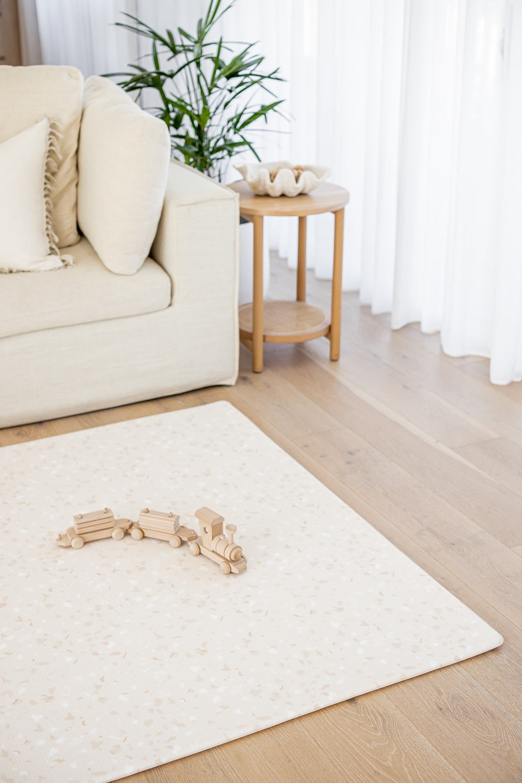 LARGE: Latte Terrazzo / Latte Linen Play Mat