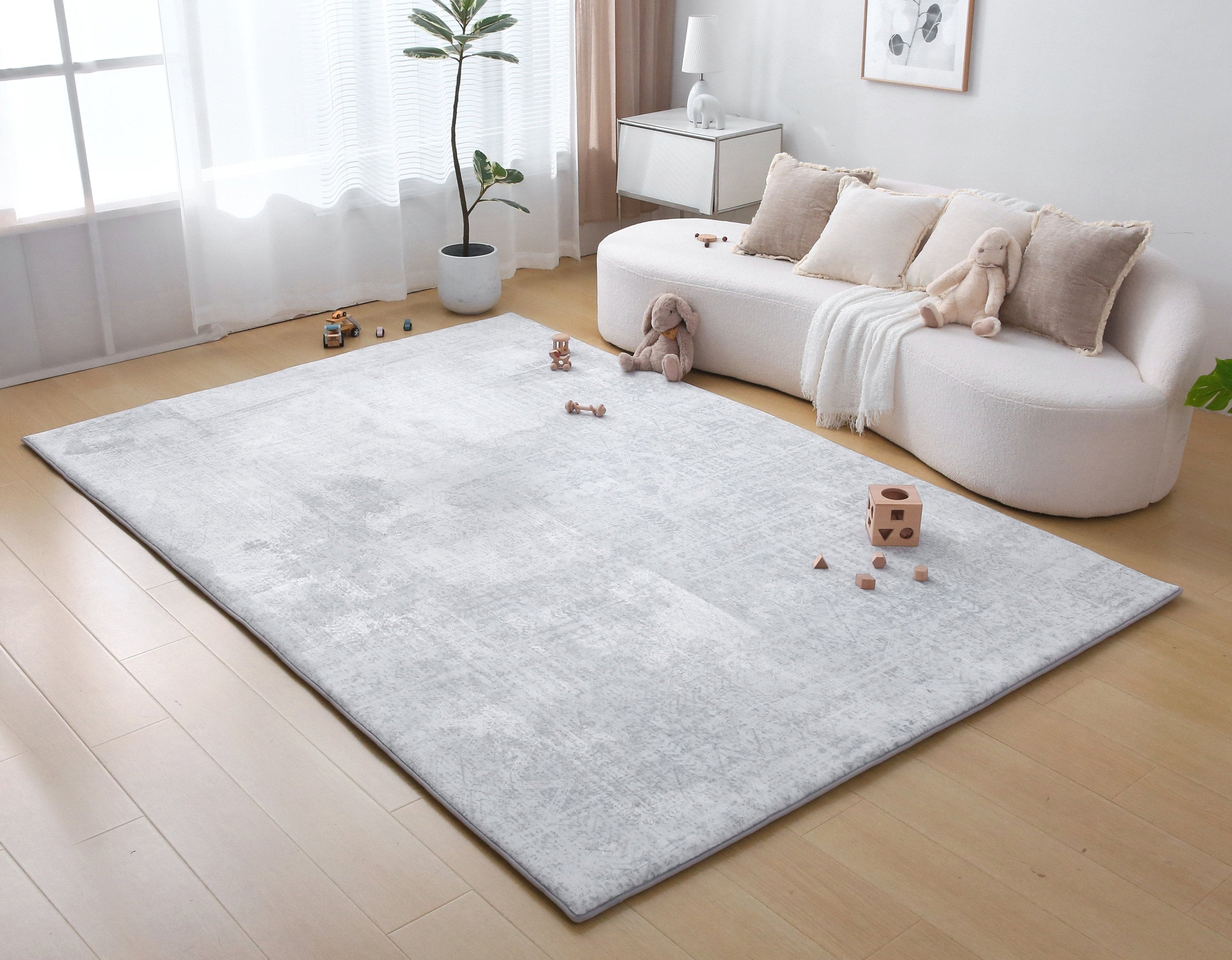 Plush Play Mat - Geo - Grey