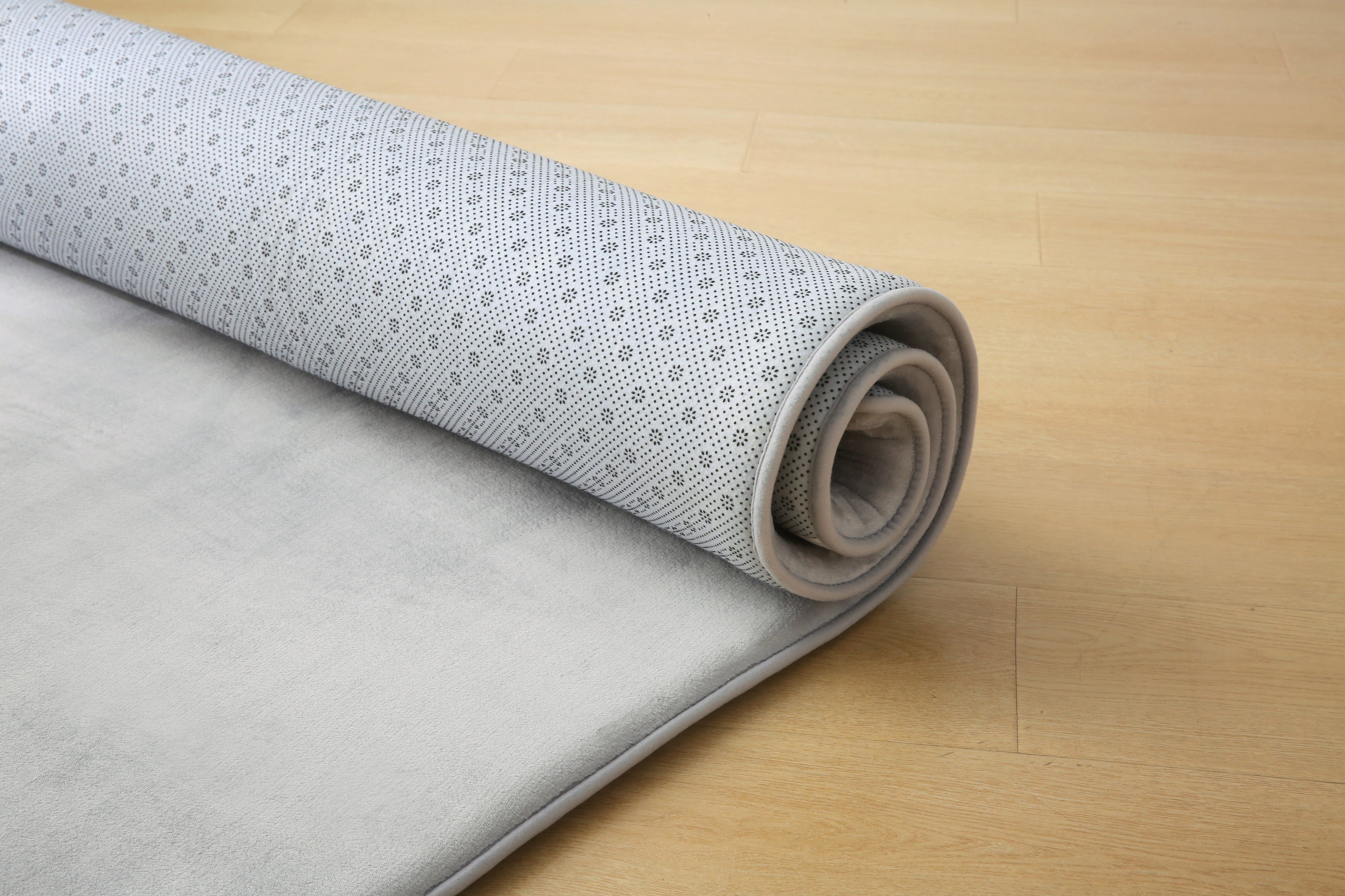 Plush Play Mat – Grey