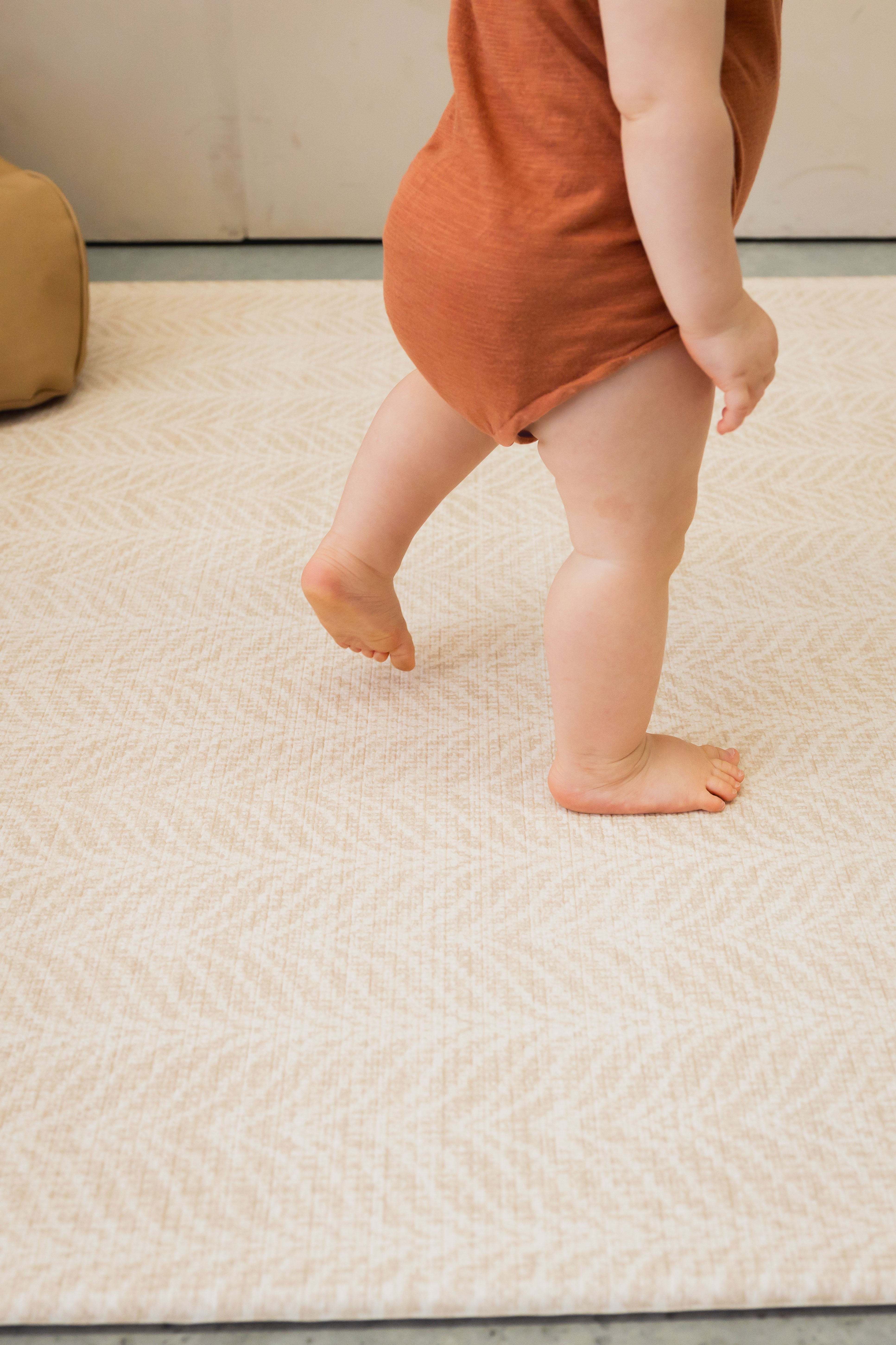 LARGE: Herringbone / Vintage Fade - Warm Neutral