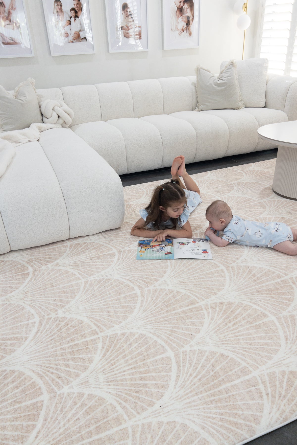 Plush Play Mat - Shell - Latte