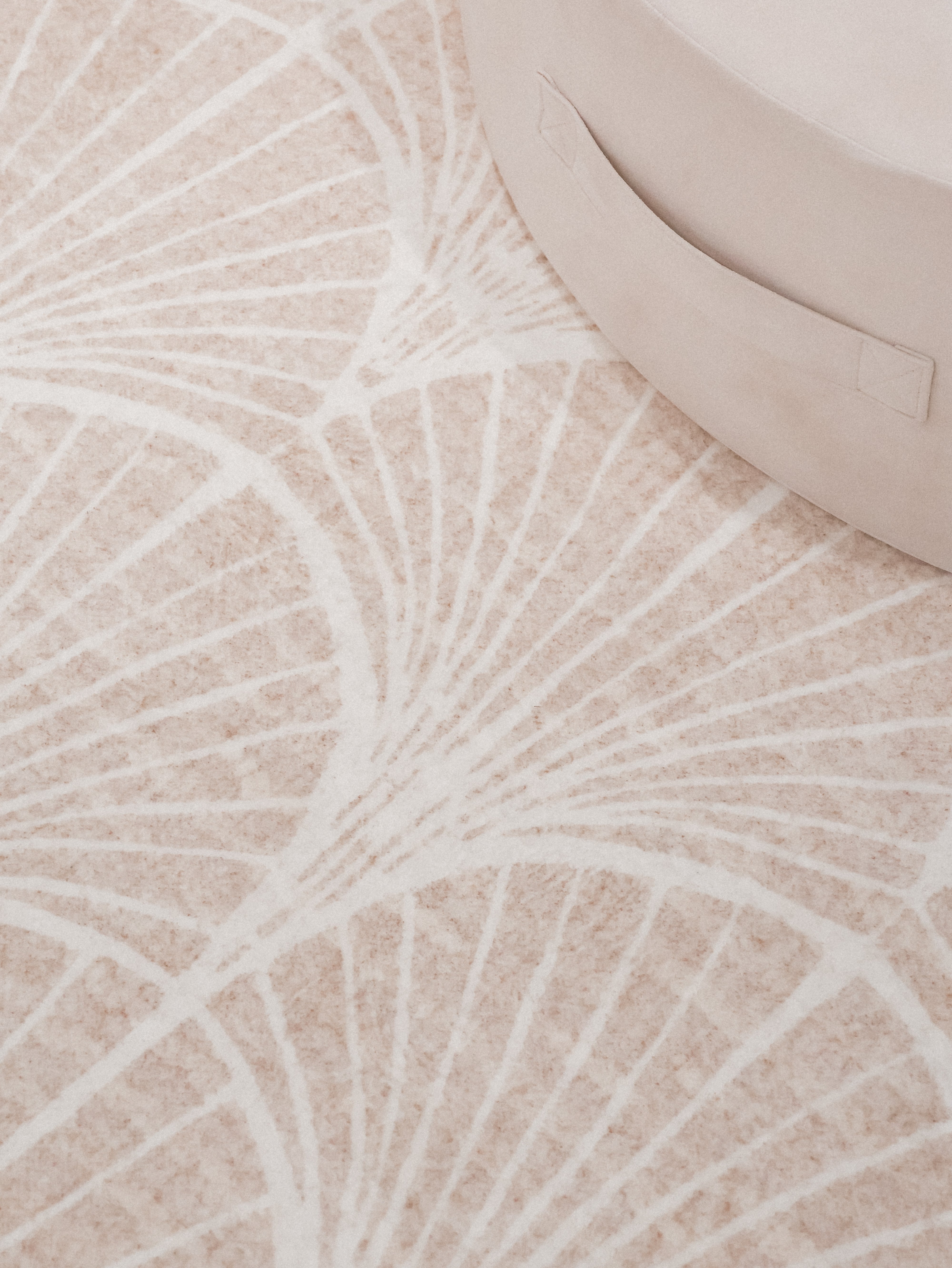 Plush Play Mat - Shell - Latte