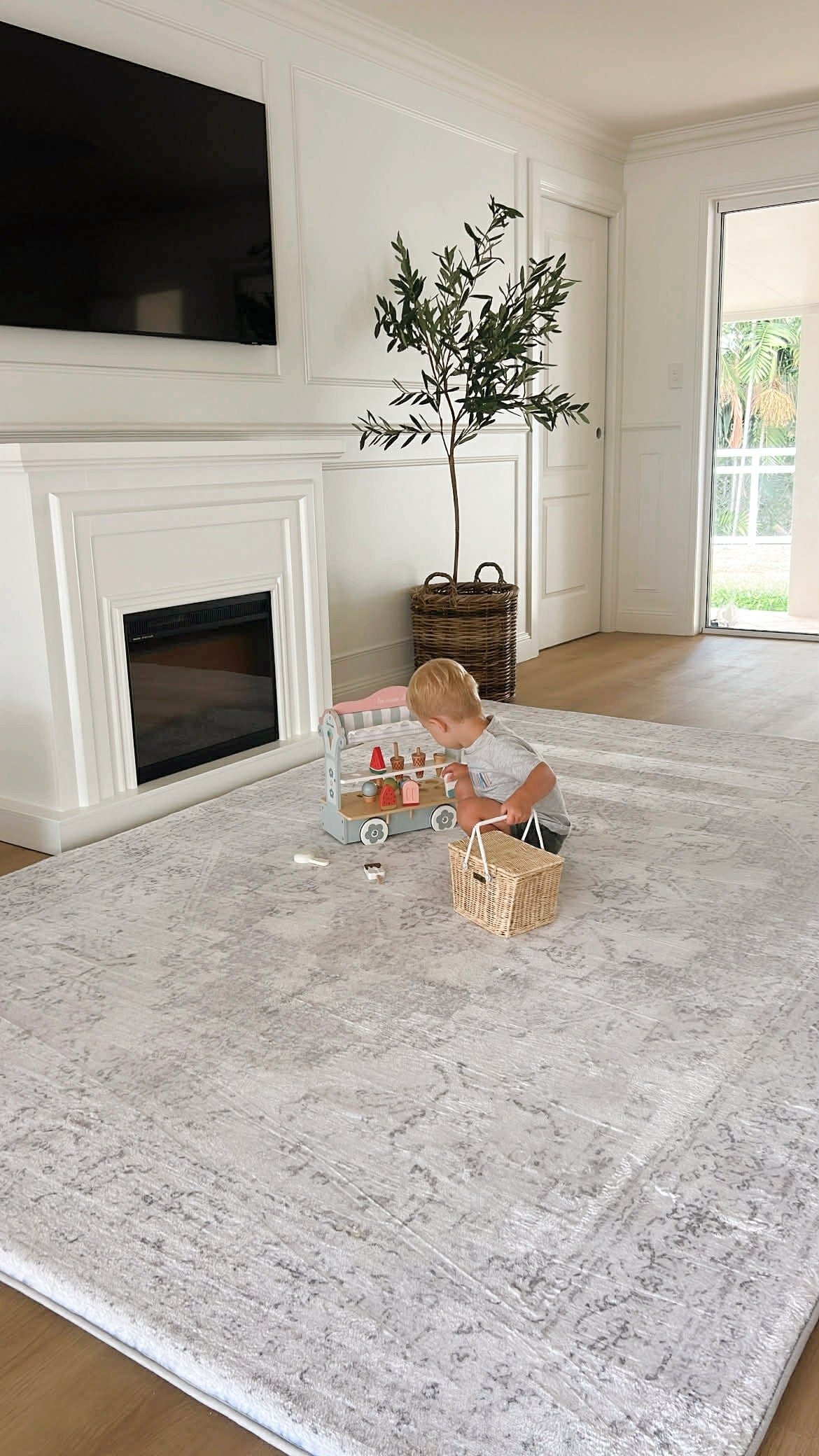 Plush Play Mat - Persian Vintage - Grey