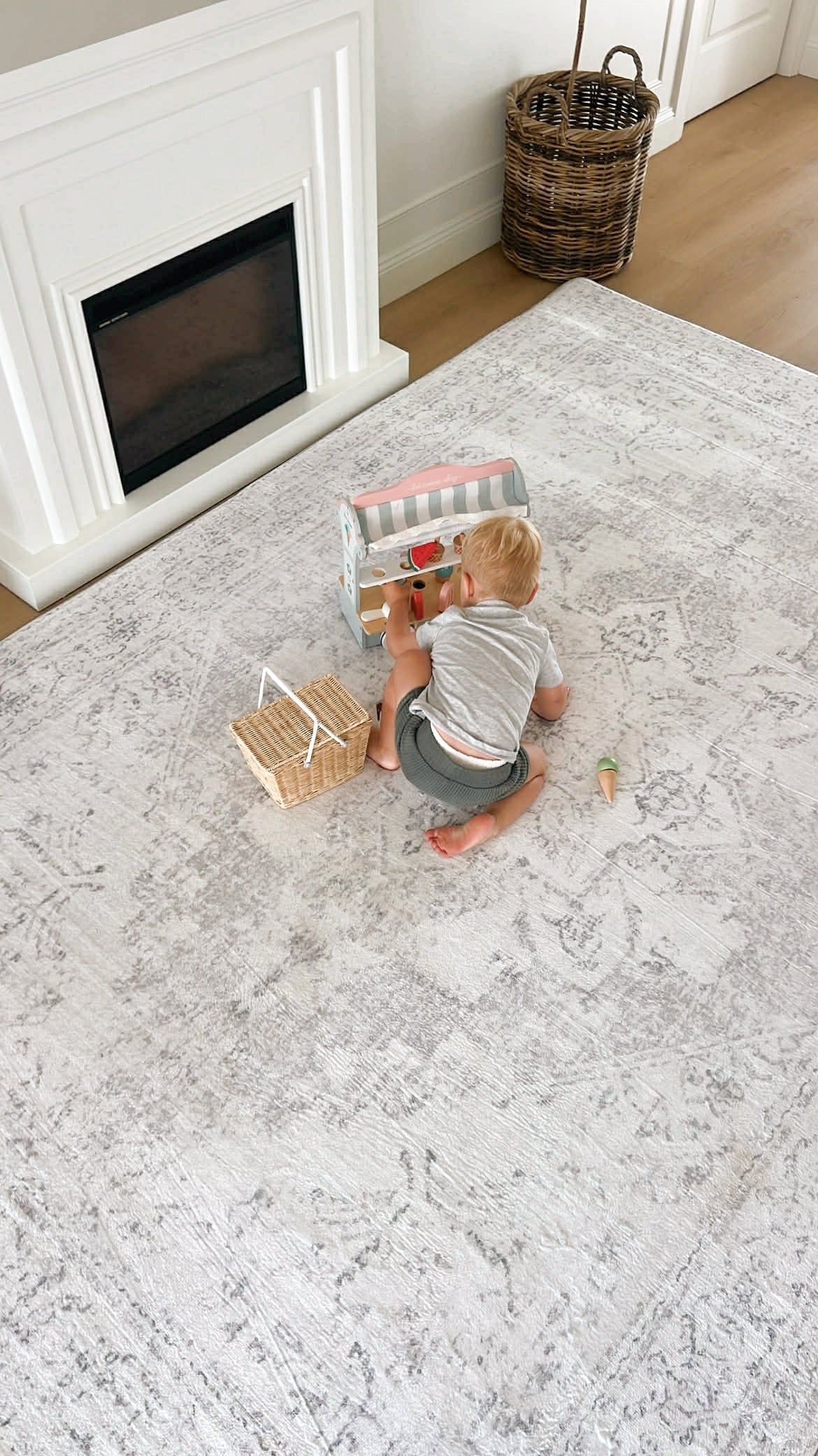 Plush Play Mat - Persian Vintage - Grey