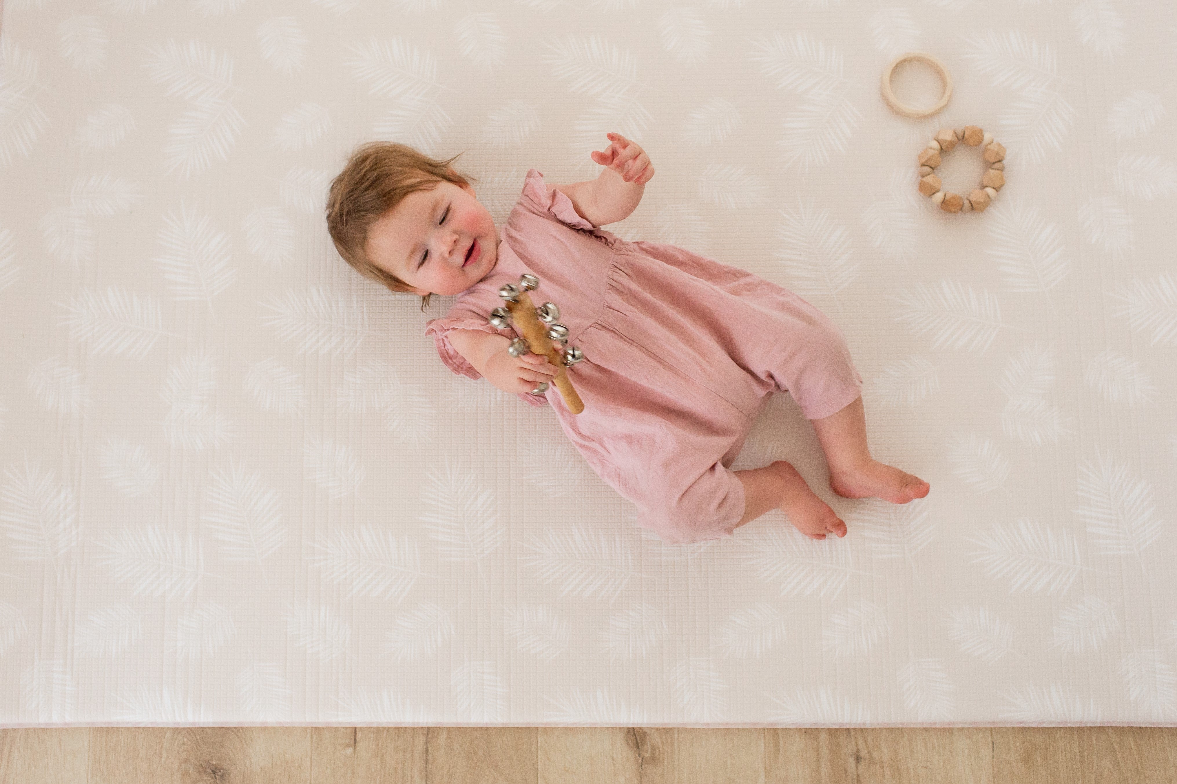 SMALL: Pink Scallops / Neutral Palm Leaf Play Mat