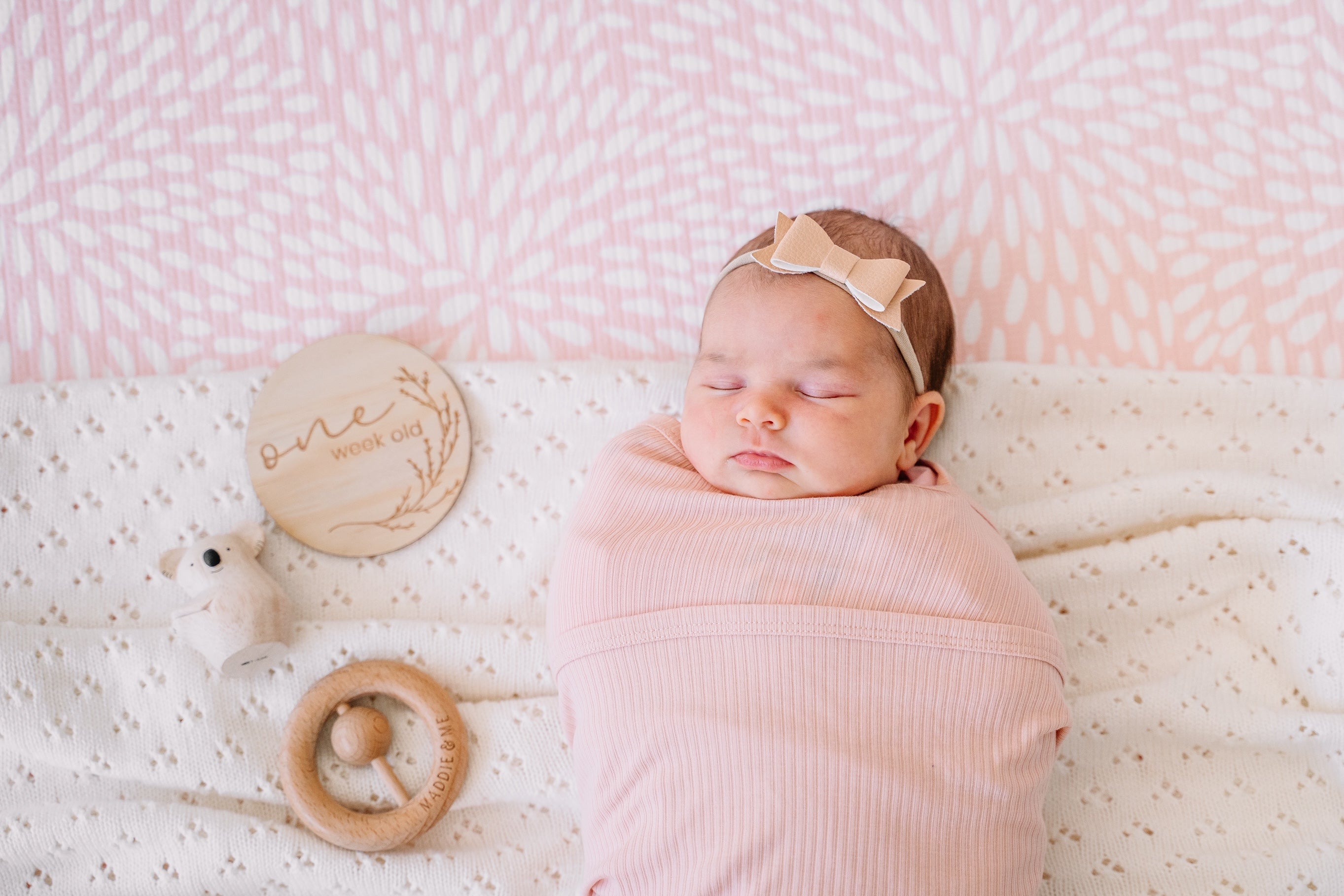 ROUND: Pink Petal / Petal Play Mat